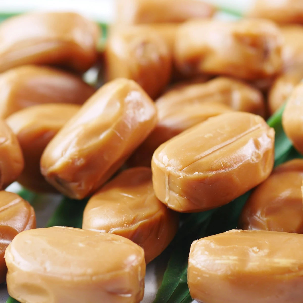 Butterscotch Macarons (Pack of 6)