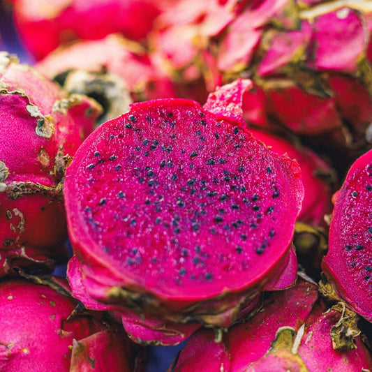 Dragon Fruit Macarons (Pack of 6)