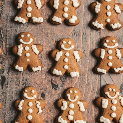 Gingerbread Macarons (Pack of 6)